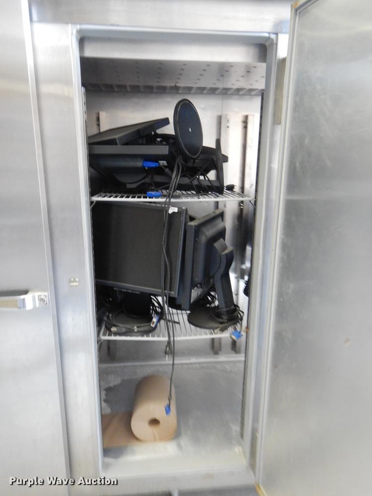 image for item ED9305 McCall 4-4970F freezer