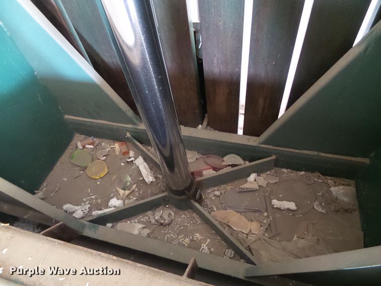 image for item EQ9092 2002 Wastequip 6030XHD vertical recycling baler