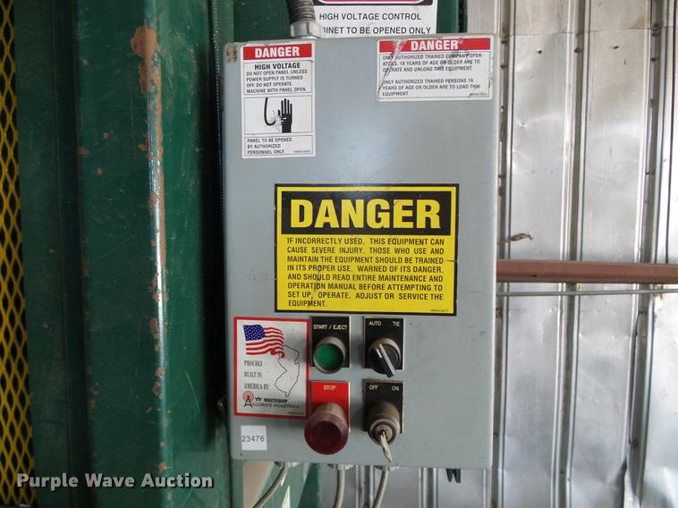 image for item EQ9092 2002 Wastequip 6030XHD vertical recycling baler