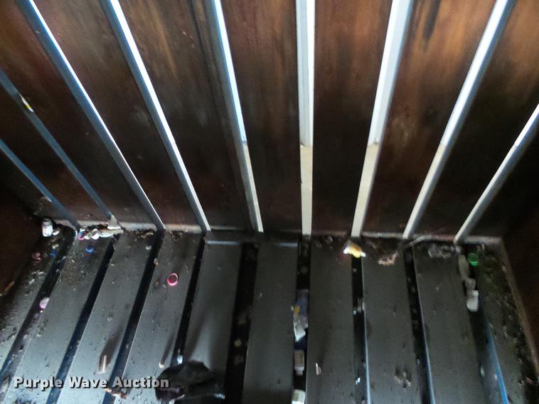 image for item EQ9094 1997 Cram-a-lot 72-HD-LU vertical recycling baler