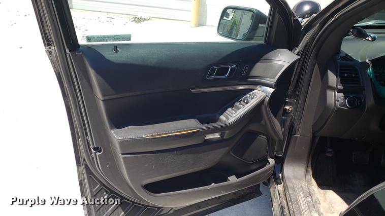 image for item EU9803 2013 Ford Explorer Police Interceptor SUV