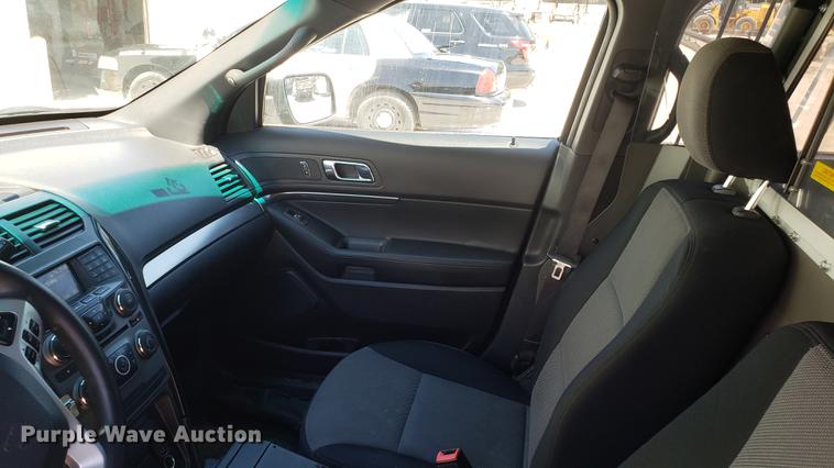 image for item EU9803 2013 Ford Explorer Police Interceptor SUV