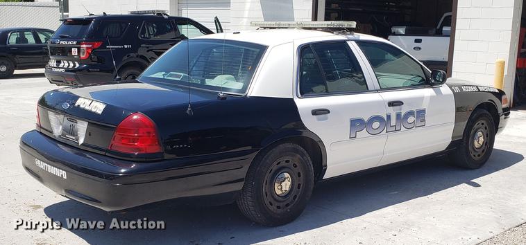 image for item EU9804 2005 Ford Crown Victoria Police Interceptor