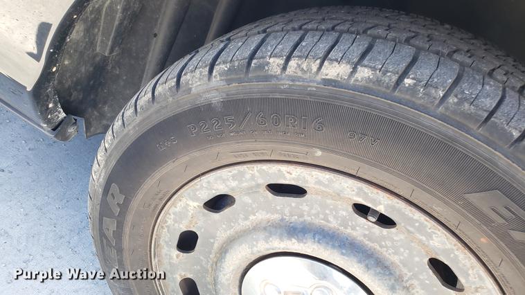 image for item EU9804 2005 Ford Crown Victoria Police Interceptor