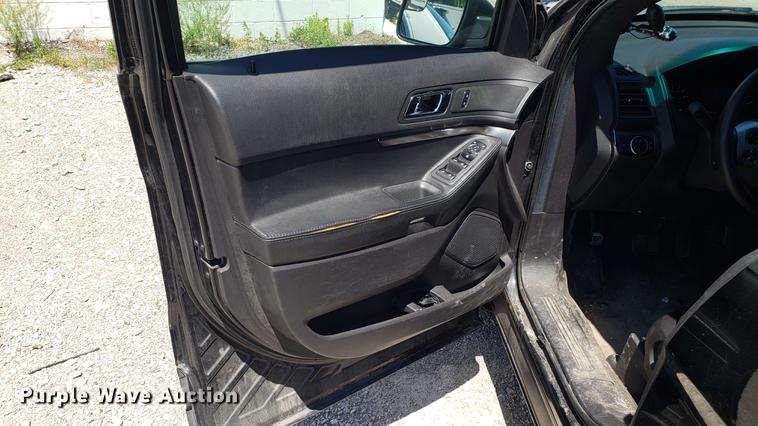 image for item EU9805 2014 Ford Explorer Police Interceptor SUV