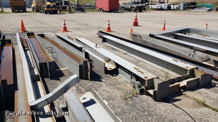 image for item EU9813 Building materials