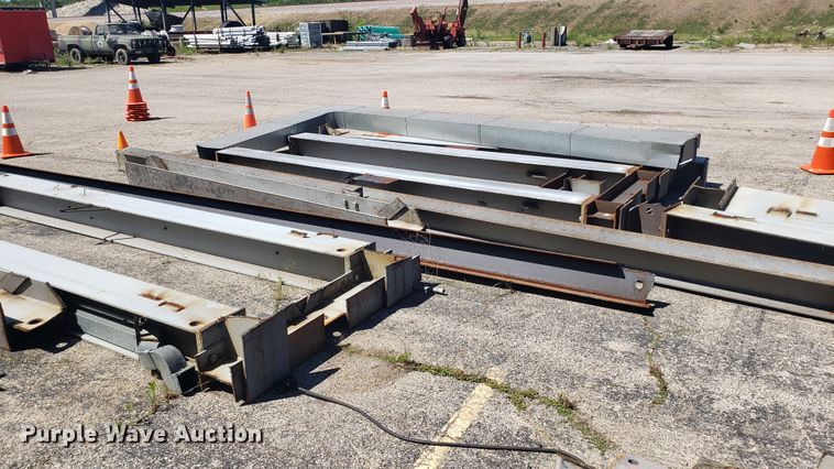 image for item EU9813 Building materials