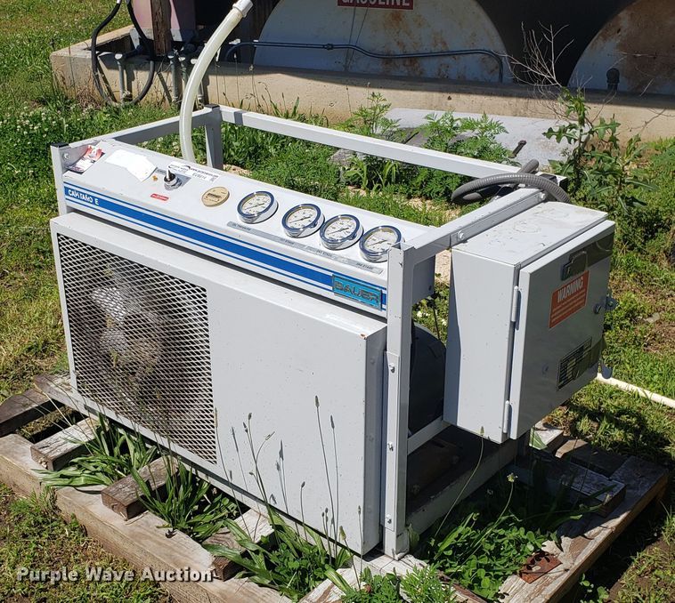 image for item EU9814 Bauer Compressors compressed air oxygen tank system