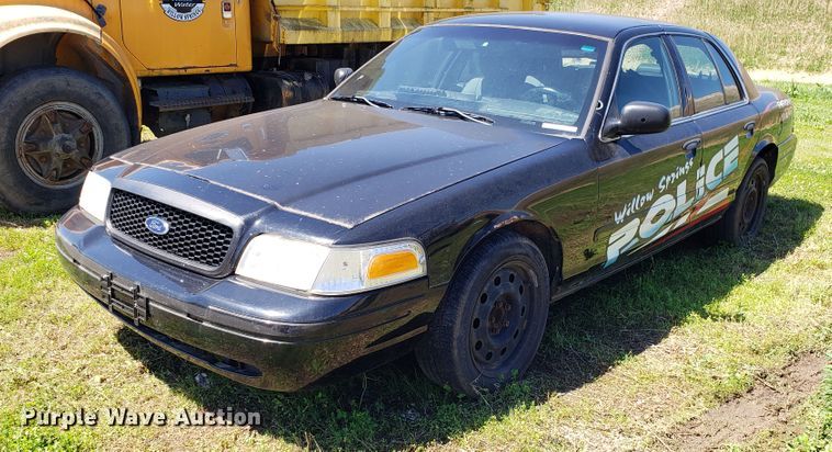 image for item EU9817 2007 Ford Crown Victoria Police Interceptor