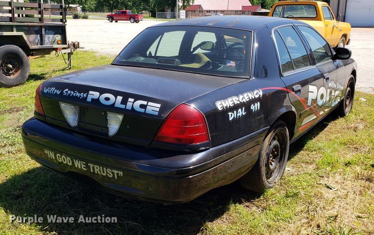 image for item EU9817 2007 Ford Crown Victoria Police Interceptor