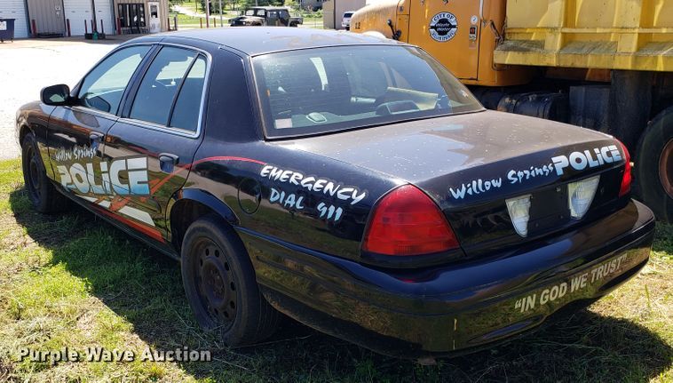image for item EU9817 2007 Ford Crown Victoria Police Interceptor
