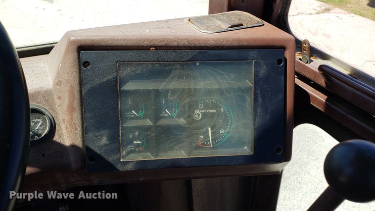 image for item EU9819 1991 Case W14C wheel loader