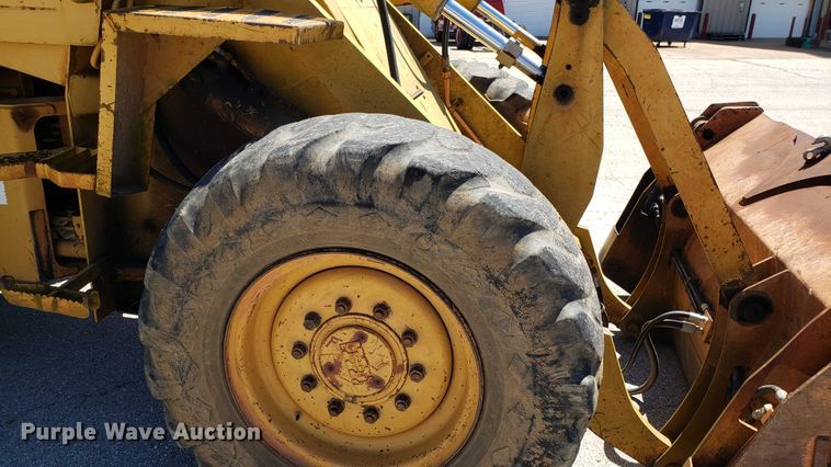 image for item EU9819 1991 Case W14C wheel loader