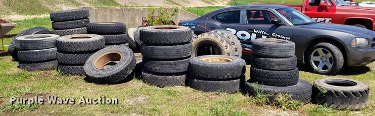 image for item EU9820 Approximately 40 tires