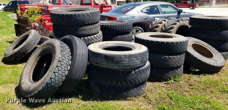 image for item EU9820 Approximately 40 tires
