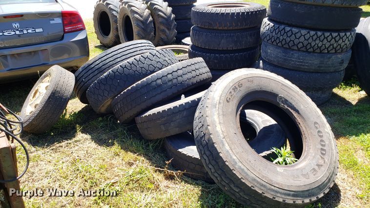 image for item EU9820 Approximately 40 tires