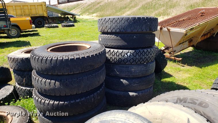 image for item EU9820 Approximately 40 tires