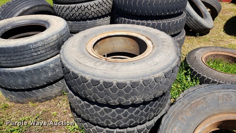 image for item EU9820 Approximately 40 tires