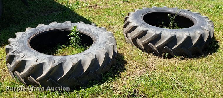 image for item EU9820 Approximately 40 tires