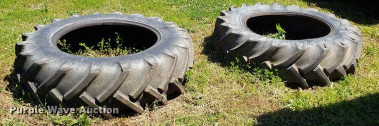 image for item EU9820 Approximately 40 tires
