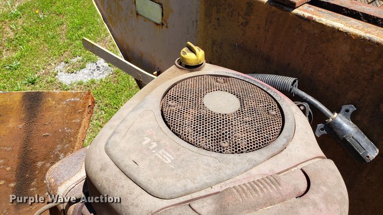 image for item EU9823 Highway spreader