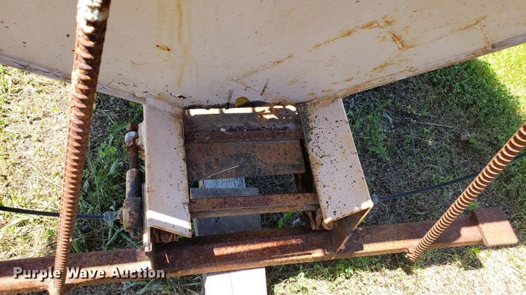 image for item EU9823 Highway spreader