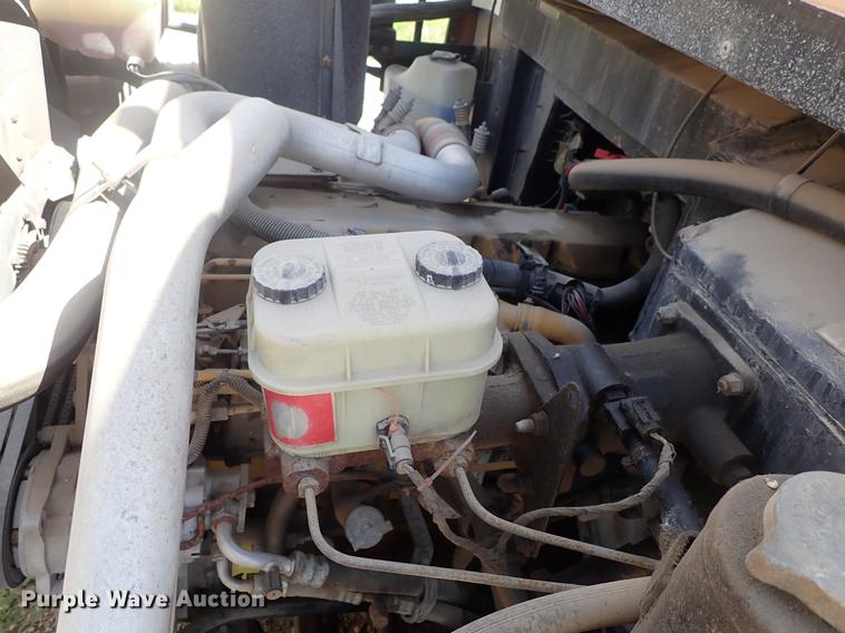 image for item FH9919 1995 Chevrolet B7 Blue Bird school bus