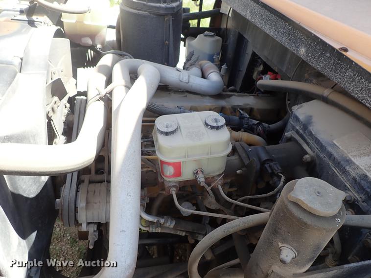 image for item FH9919 1995 Chevrolet B7 Blue Bird school bus