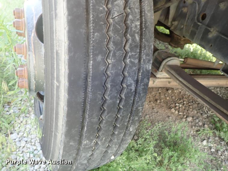 image for item FH9919 1995 Chevrolet B7 Blue Bird school bus