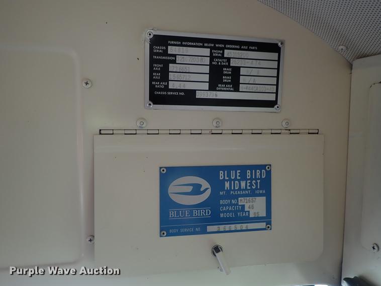 image for item FH9920 1995 Blue Bird TC2000 school bus