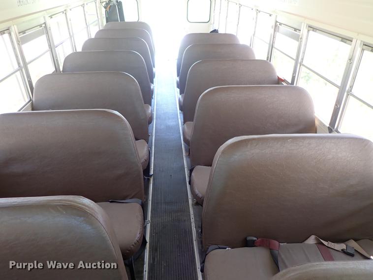 image for item FH9920 1995 Blue Bird TC2000 school bus