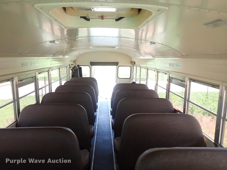image for item FH9920 1995 Blue Bird TC2000 school bus