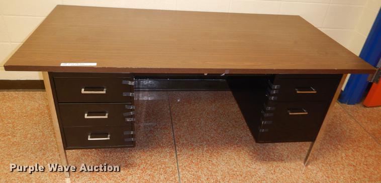 image for item FQ9855 Furniture