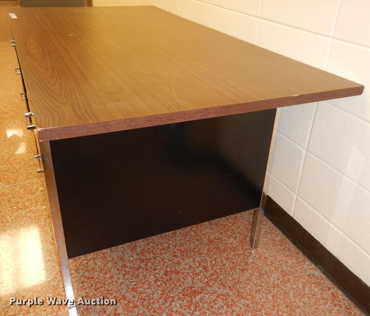 image for item FQ9855 Furniture