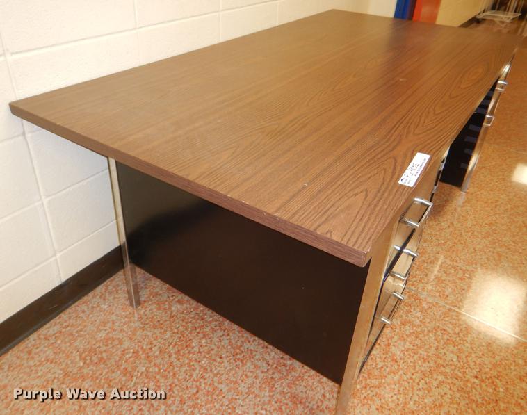 image for item FQ9855 Furniture