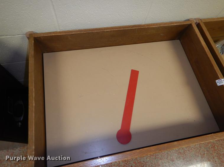 image for item FQ9857 Furniture