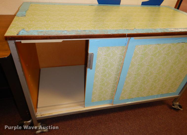 image for item FQ9858 Furniture