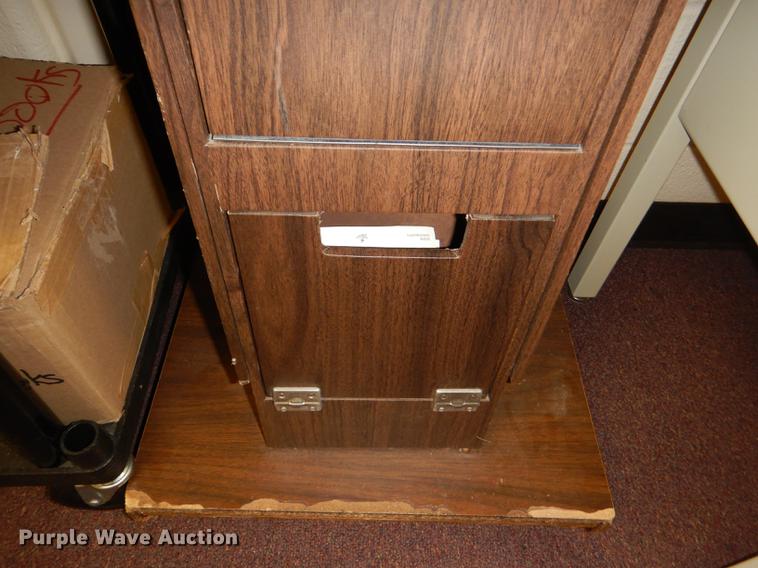 image for item FQ9858 Furniture