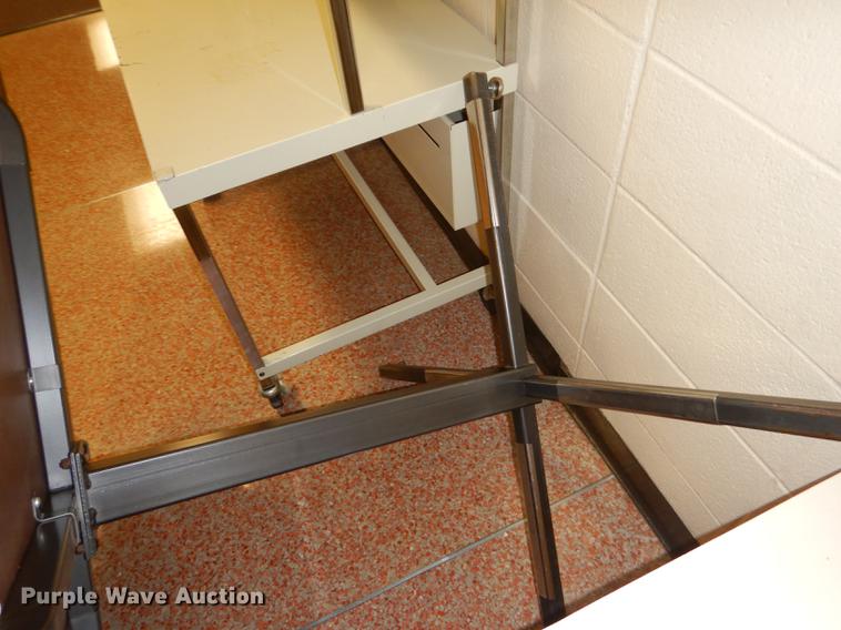 image for item FQ9859 Furniture