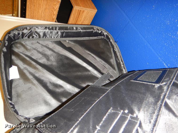 image for item FQ9860 Furniture