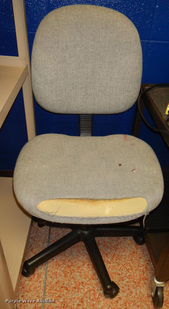 image for item FQ9860 Furniture