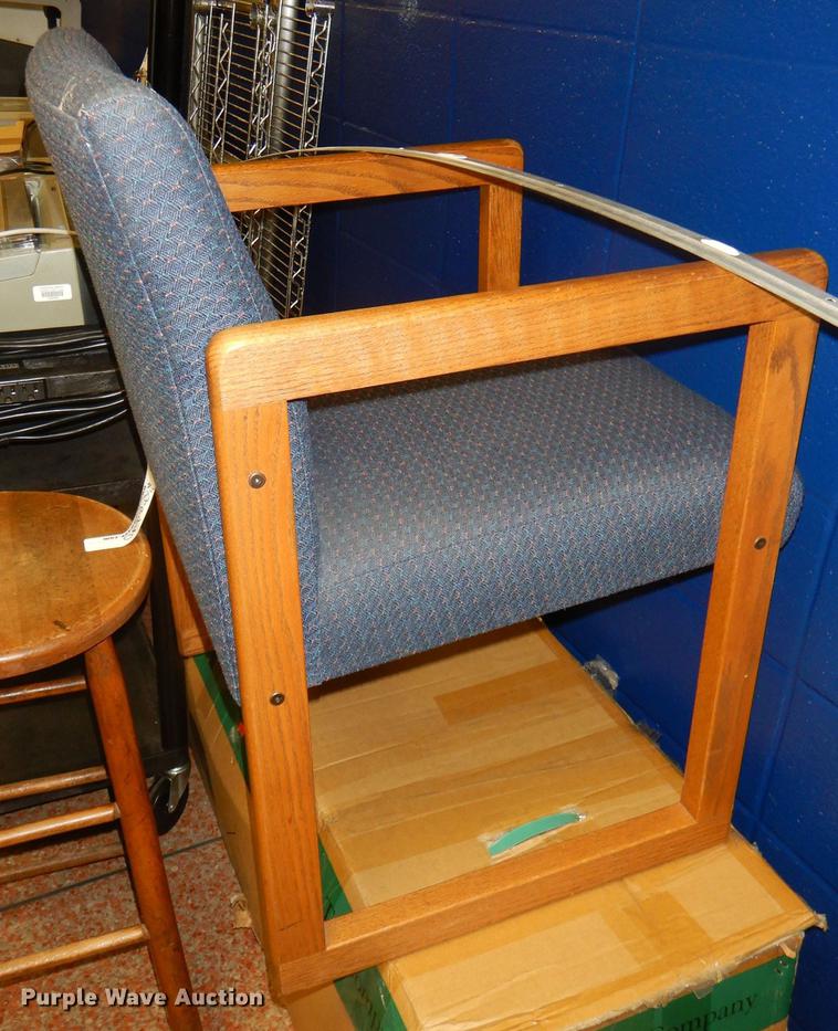 image for item FQ9860 Furniture