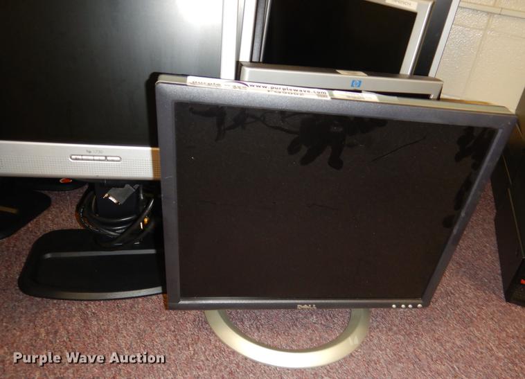 image for item FQ9862 (20) monitors