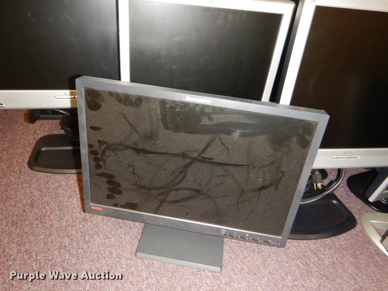 image for item FQ9862 (20) monitors