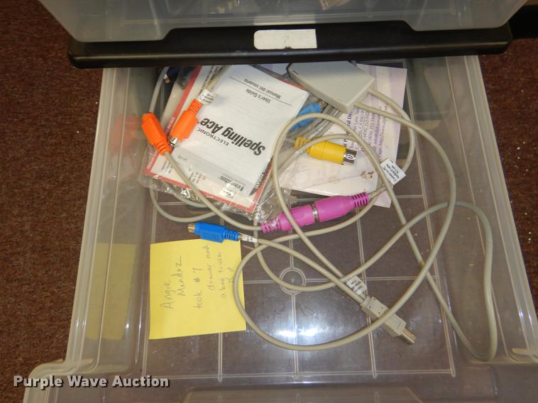 image for item FQ9865 (8) Alpha Smart devices