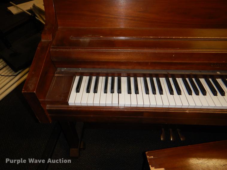 image for item FQ9866 Electronics