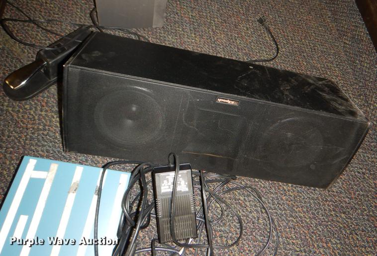 image for item FQ9866 Electronics