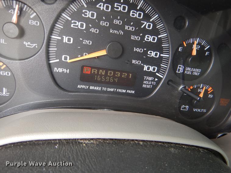 image for item FQ9872 2005 Chevrolet Astro van