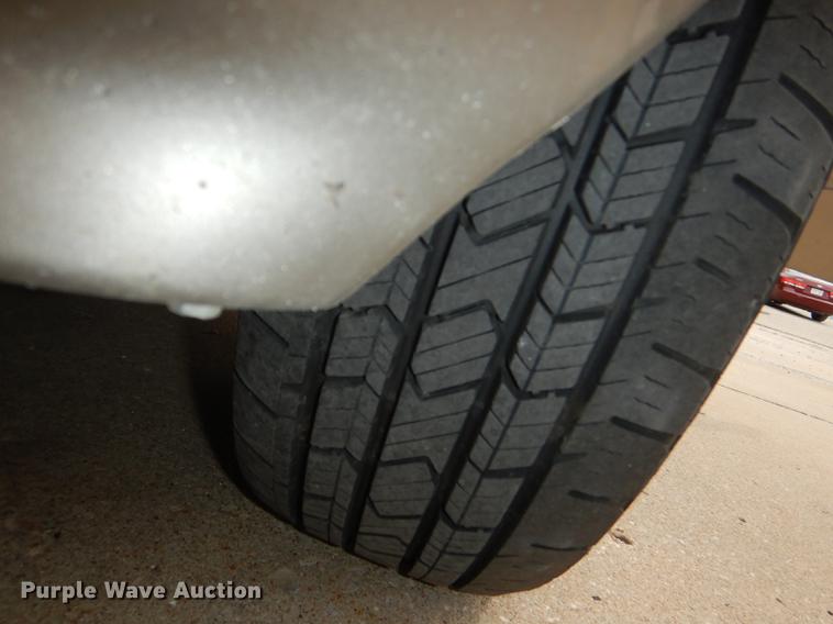 image for item FQ9872 2005 Chevrolet Astro van