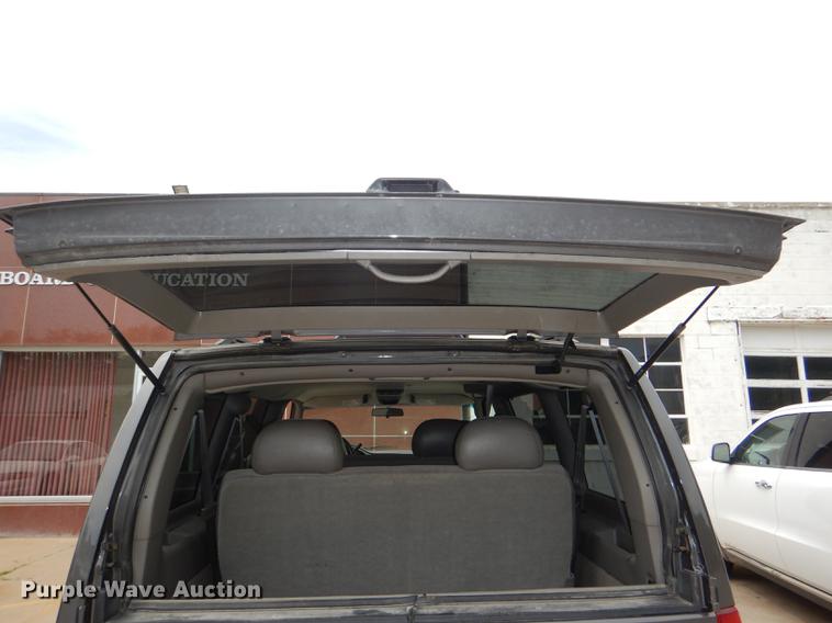 image for item FQ9872 2005 Chevrolet Astro van